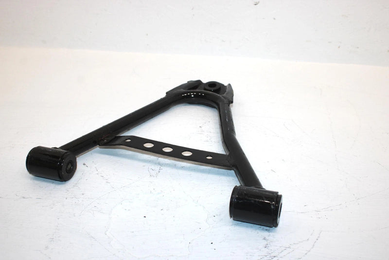 2007 Yamaha  Grizzly 350 2wd Oem Front Lower Right A Arm 5ND-F358A-01-00 AY28
