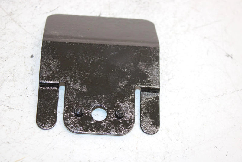 02 Ski-doo Grand Touring 500 Oem Hood Guide Pair 517302615 SS24