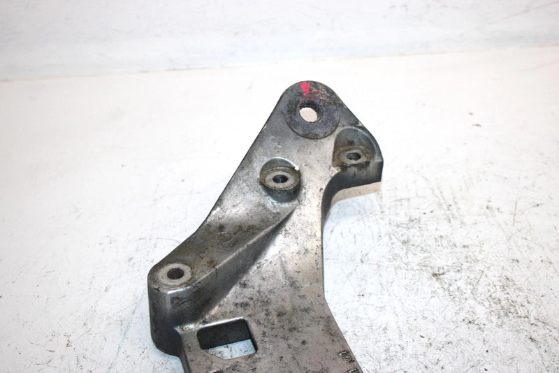 97 Yamaha 1100 TripleWaveventureOemFront Engine Mount Plate 63M-21415-02-94 JY24
