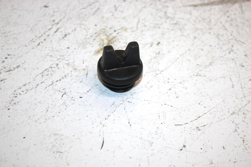 90 Yamaha Exciter Oem Chaincase Fill Cap 3Y1-15363-10-00 SY3