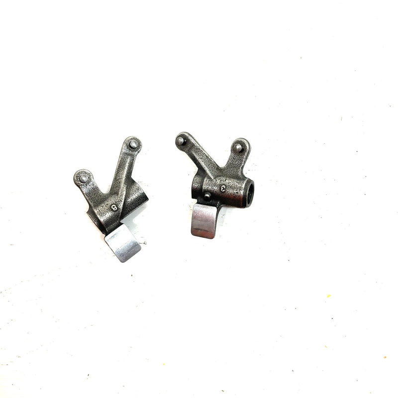 98-02 Suzuki Quadrunner 500 OEM Intake/Exhaust Rocker Arm Pair 12840-15G00 AS37