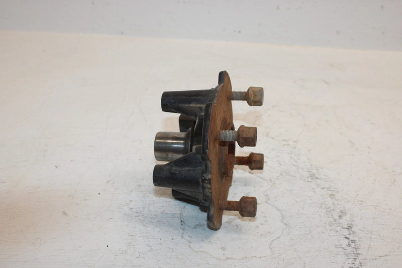 2003 Bombardier Quest 500 Oem Rear Wheel Hub 705500256 705500634 AB13