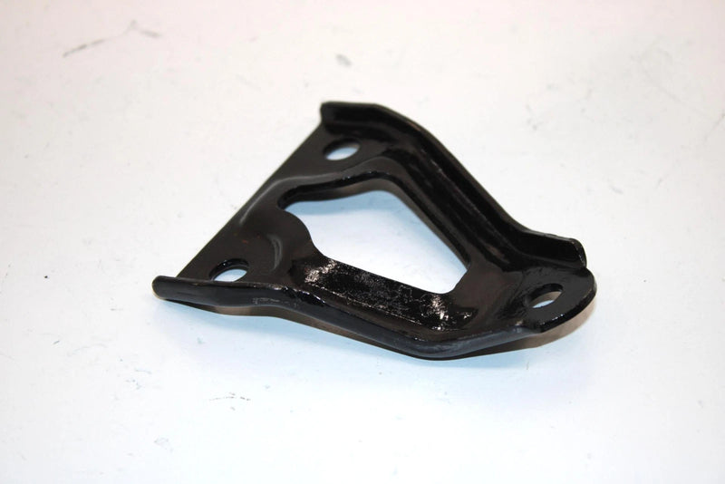 83 Suzuki Alt125 3x9 Model D  Oem Right Upper Motor Mount 41911-24300 AS12