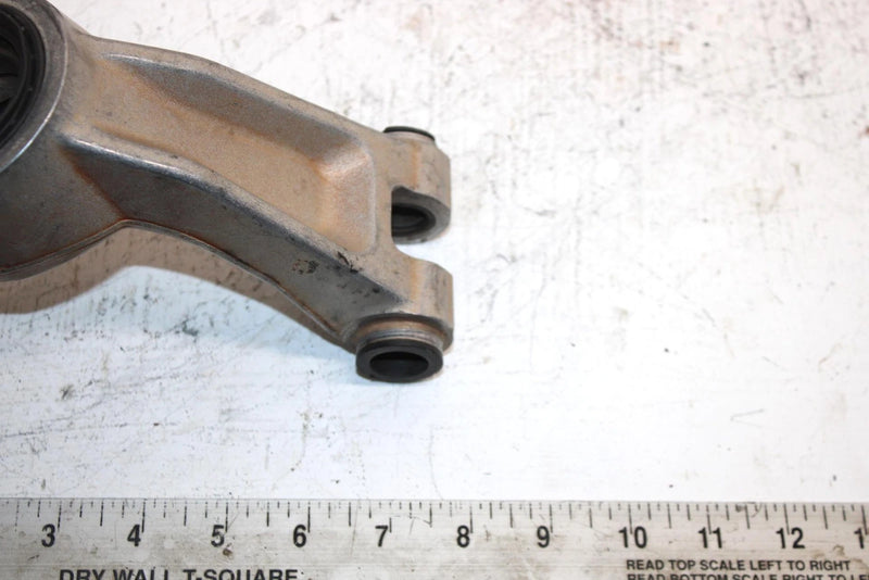 2004 Honda Fourtrax Rincon Oem Rear Left Knuckle 52250-HN8-000 AH2