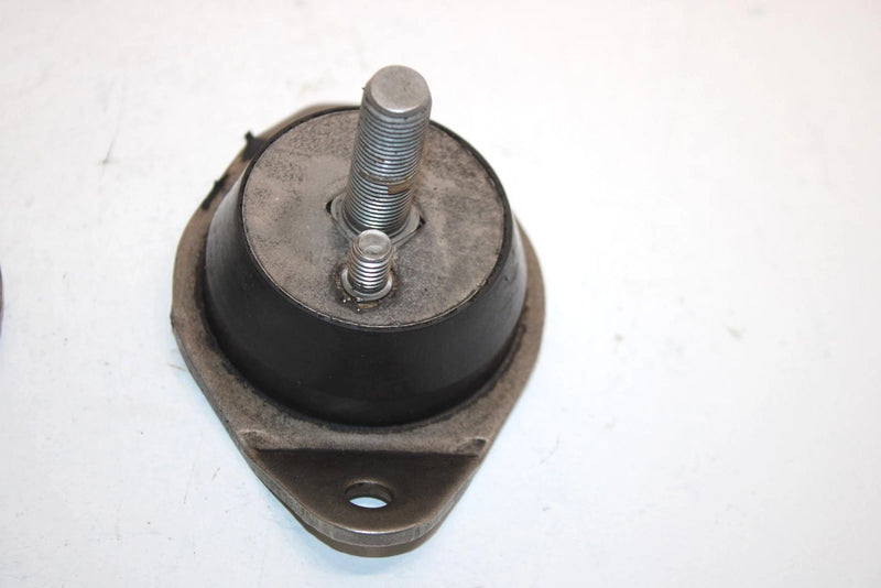 1996 Polaris Sl 700 Oem Engine Mount Pair 3110055 JP34