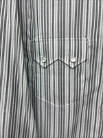 New Women’s White Horse Black White Stripe Long Sleeve Pearl Snap Medium LL-80