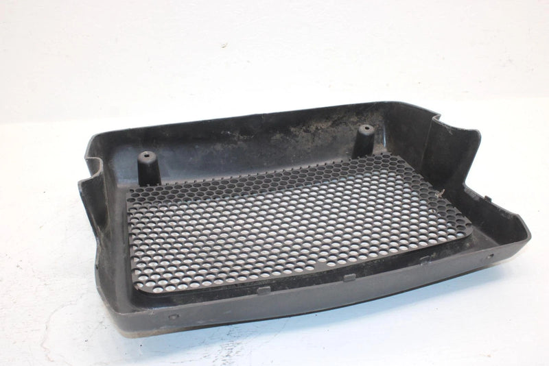 2000 Suzuki Lt-a500f Oem Front Bumper Center Fender Grille 53118-09F01-Y0J AS25