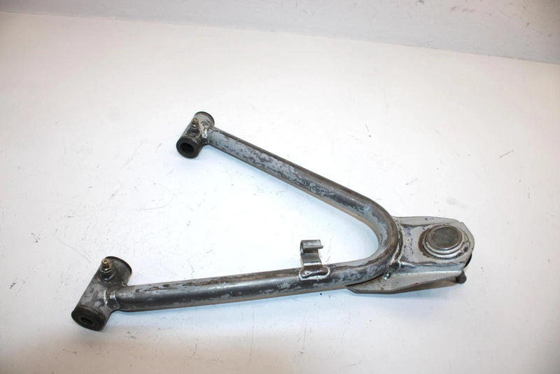 96 Yamaha  Warrior 350 Oem Front Right Upper A Arm 3GD-23550-00-35 AY6