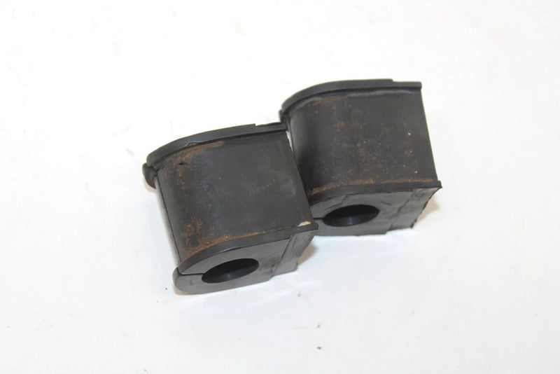 1988 Yamaha Srv Oem Front Sway Bar Bracket Pair 8L9-2386G-10-00 SY62