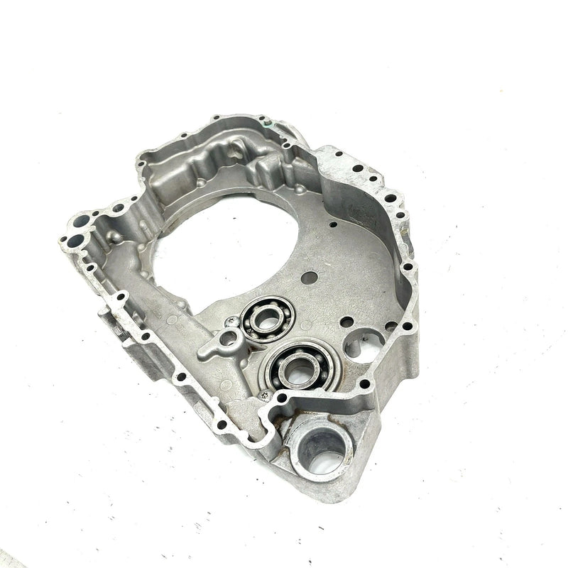 2003 Bombardier Traxter 500 4x4 Automatic OEM Clutch Housing 420211921 AB15