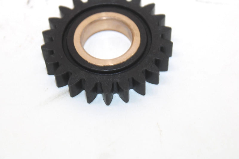 2017 Ski-doo Grand Touring 900 Oem 22T Idler Gear 420835400 SS65