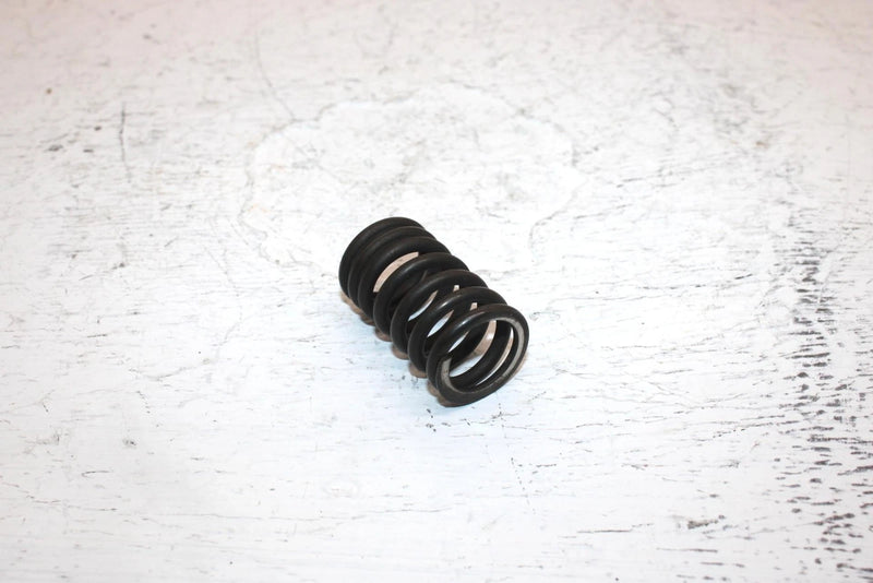 1982 Honda Atc 185a Oem Outer Valve Spring 14751-383-005 AH67