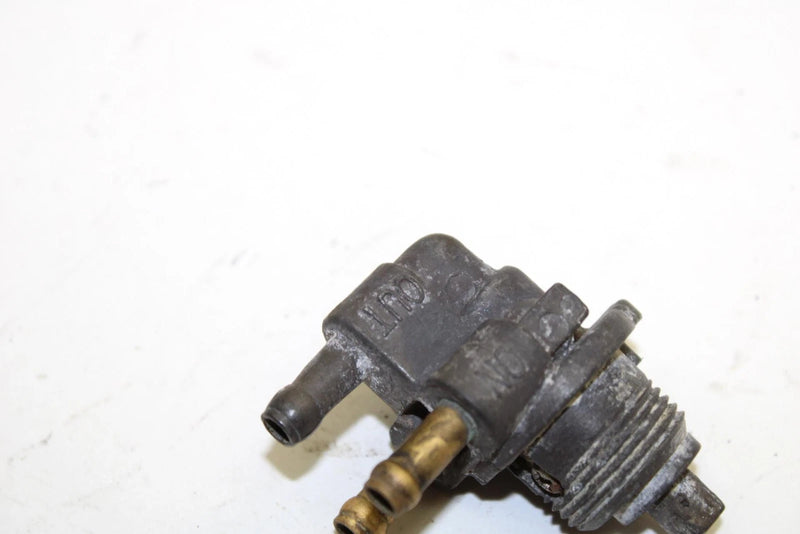 Sea-doo Bombardier  Oem Petcock 275500098 Q4012