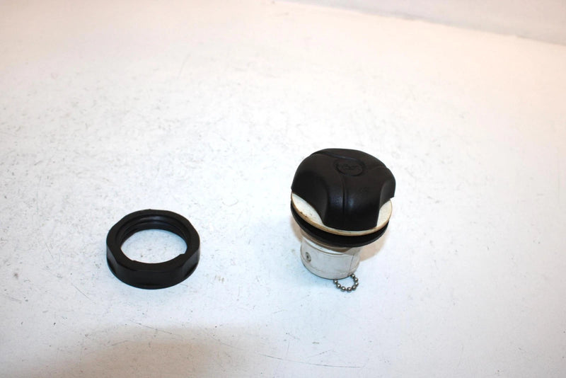 2000 Sea-doo Gtx Oem Fuel Filler Neck 275000212 JS56