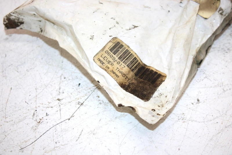 97 Arctic Cat Bearcat 340 Oem NOS Throttle Lever 0609-017 SAS7