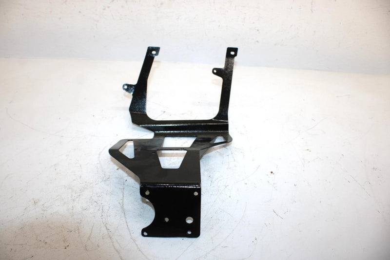 00 Polaris Xc Sp 600 Oem Resonator Chassis Bracket 1260882-029 1261025-029 SP140