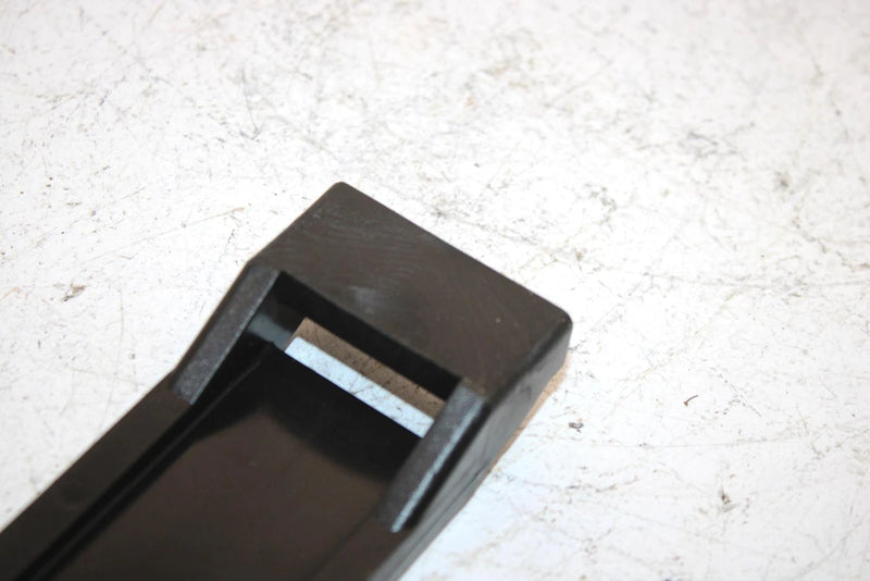 00 Arctic Cat Bearcat 340 Oem NOS Spring Slide Wear Block 0604-618 SAS7