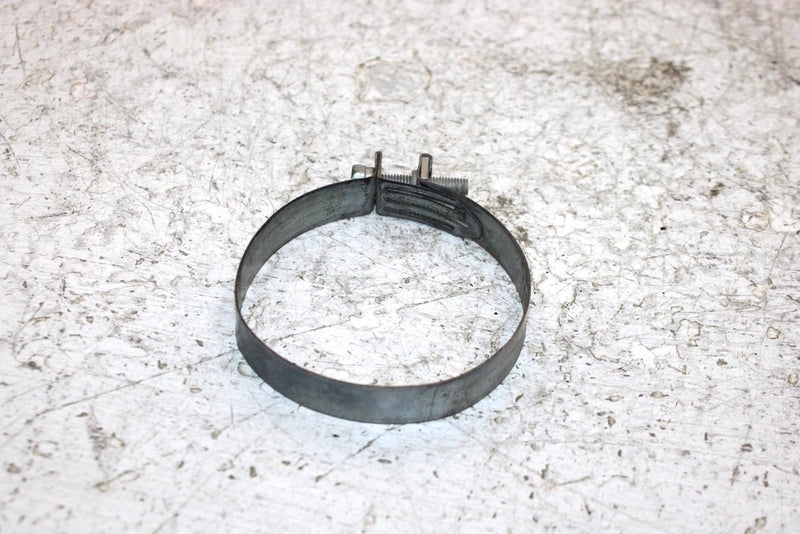 2006 John Deere  Buck 650 Oem Air Box Boot Clamp 293650159 AJ0