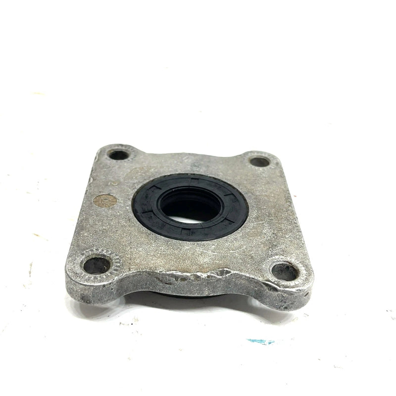02-06 Polaris Sportsman 700 OEM Front Diff Input Cover 3234619 AP197