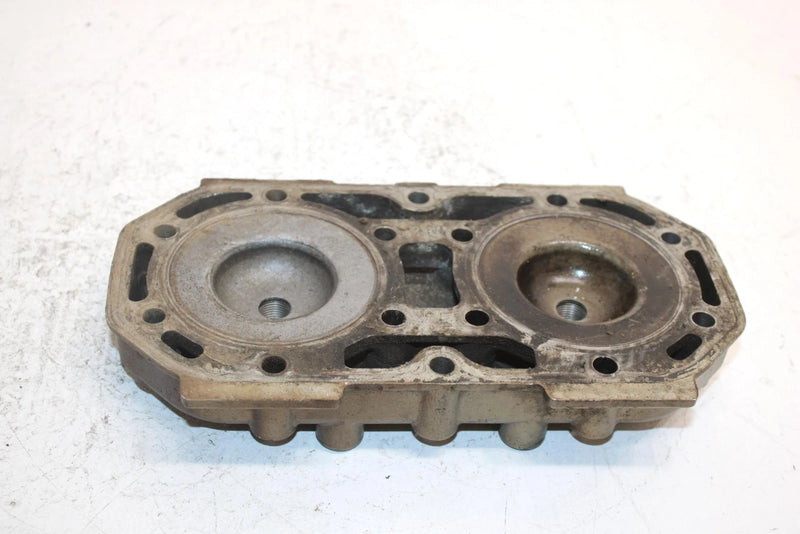 1994 Kawasaki 750 Ss Super Sport Oem Cylinder Head 11001-3719 JK9