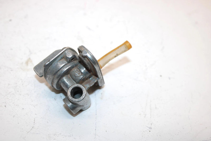 96 Yamaha  Warrior 350 Oem Fuel Selector 21V-24500-10-00 AY6