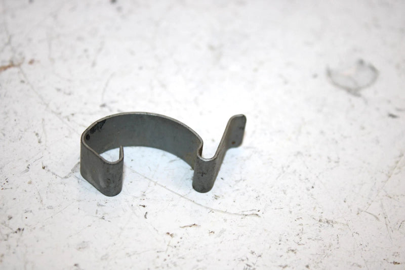 08 Yamaha Fx Nytro Rtx Oem Airbox Cover Hook 8GL-14436-00-00 SY90