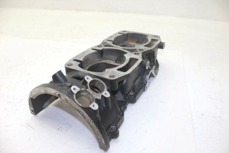 97 Arctic Cat EXT 580 EFI DLX OEM Crankcase Top Half 3005-406 SA96