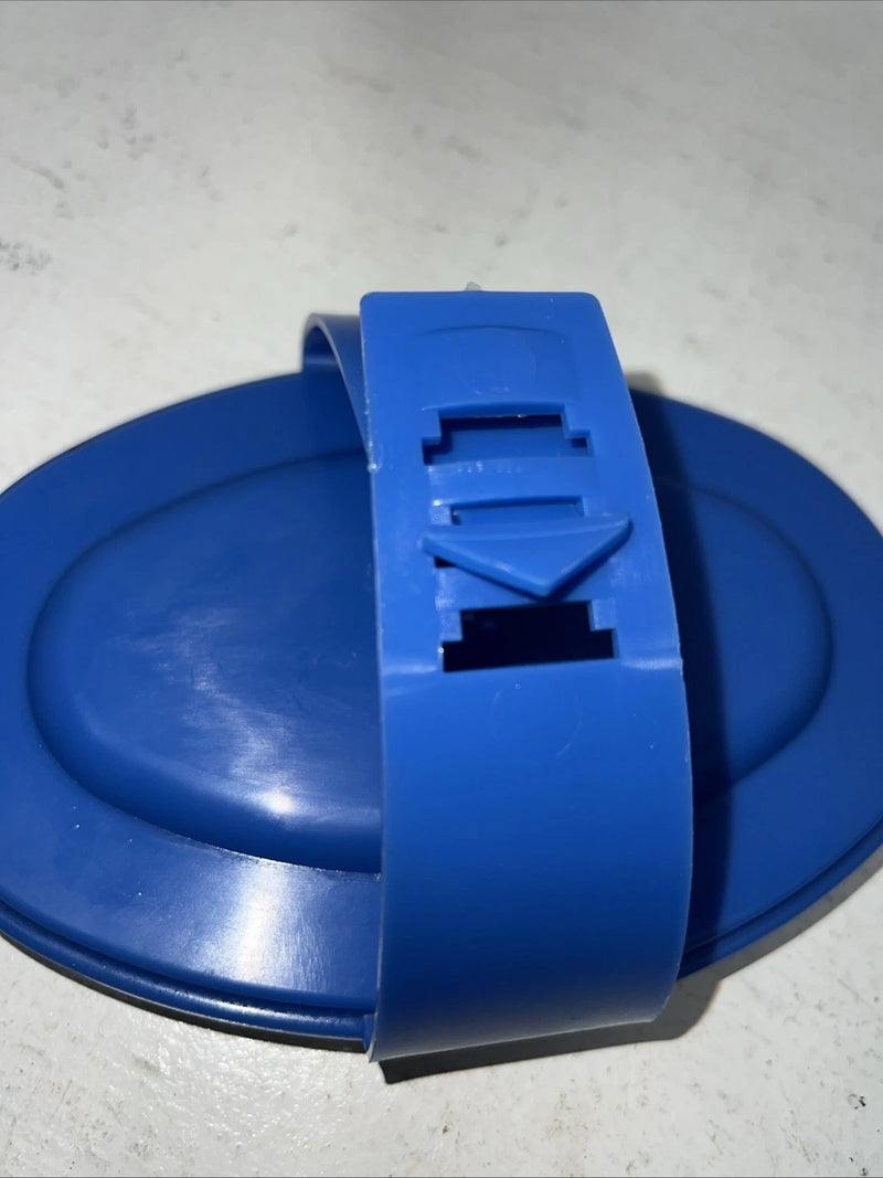 New Blue Curry Comb For Horses Set Of 2 F-502