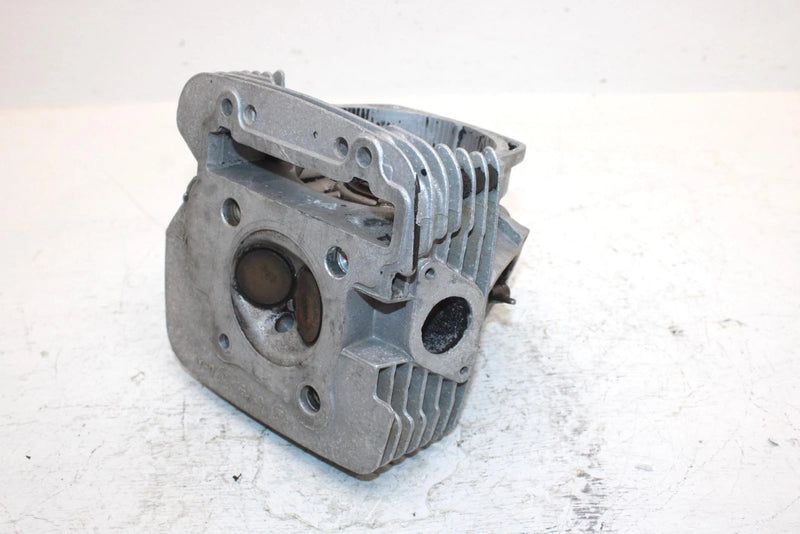 1990 Yamaha  Moto 4 Oem Cylinder Head 15A-11110-01-00 15A-11110-04-00 AY5