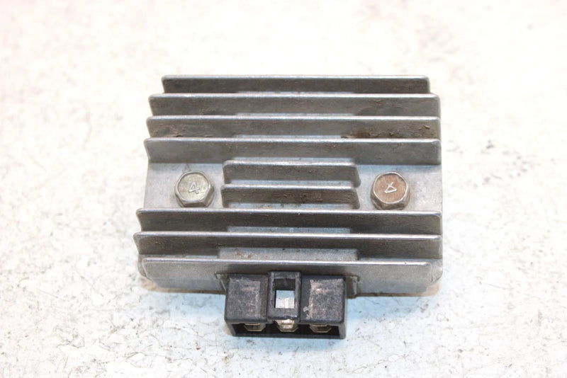 1997 Kawasaki Bayou 220 Oem Voltage Regulator 21066-1038 AK21