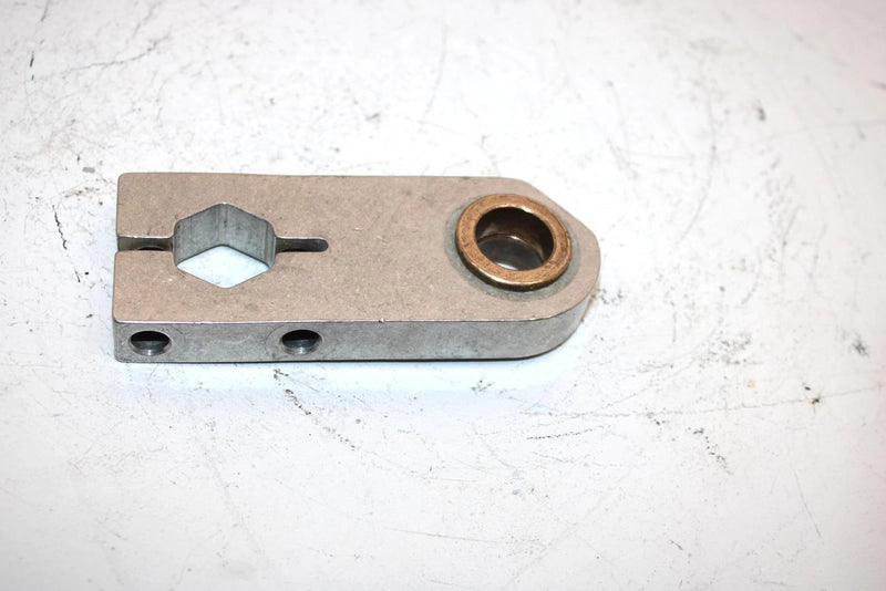 06 Arctic Cat Crossfire 700 Efi Oem Pivot Block With Bushing 0704-981 Q2122