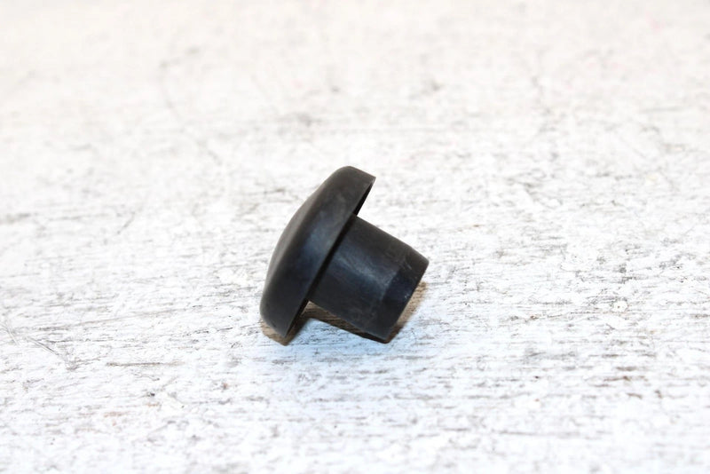 1996 Ski-doo Formula Ss Oem Spindle Cap 572079100 SS7