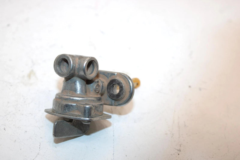 96 Yamaha  Warrior 350 Oem Fuel Selector 21V-24500-10-00 AY6