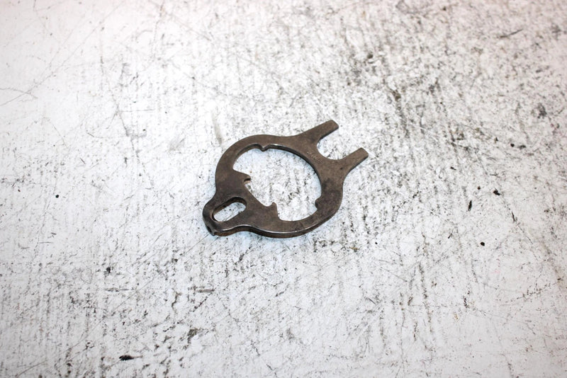 1998 Honda Foreman Fourtrax Oem Shift Arm Plate 24631-HM7-010 Q2263