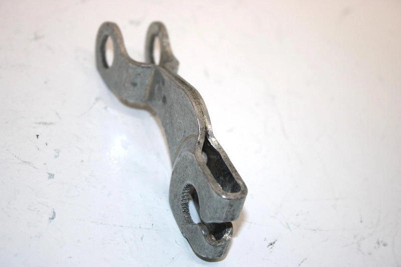 96 Yamaha  Timberwolf 250 2wd Oem Front Brake Lever Cam Arm 4KD-25155-00-00 AY45