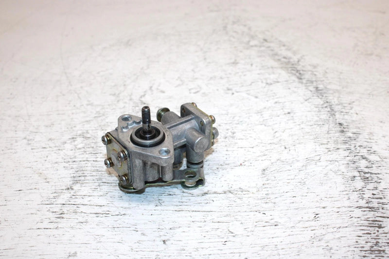 1998 Ski-doo Formula 500 Oem Oil Pump 420887930 SS1