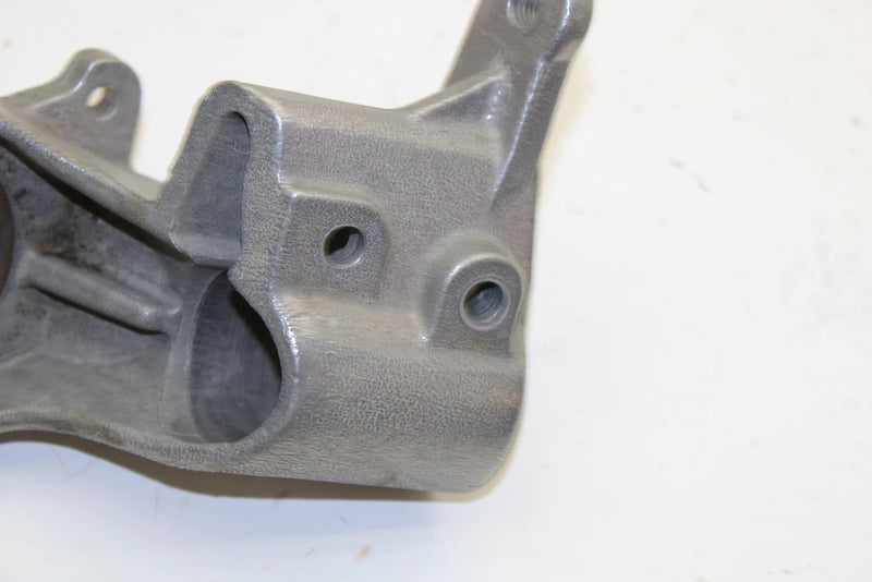 87 Polaris Trail Boss 250 4x4 OEM Front Left Knuckle 1843026 AP105