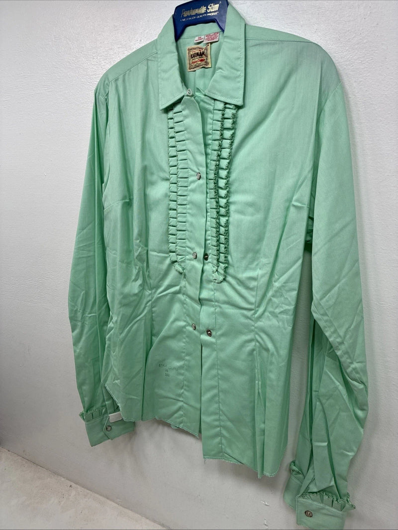 New Women’s Hartman Green Long Sleeve Pearl Small Size 38 TT-132