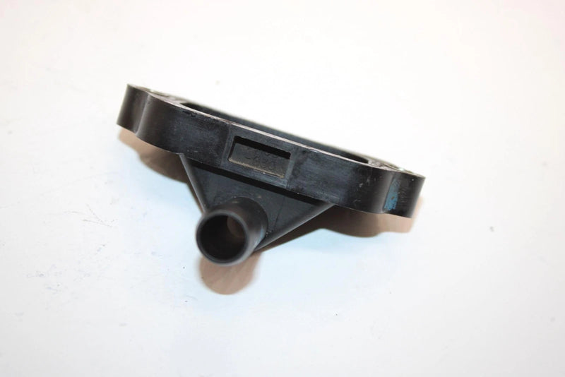 18 Suzuki King Quad 500 Oem Crankcase Vent Cover 18531-06G01 AS3