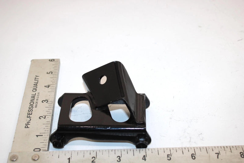 92 Yamaha Ovation Le Oem Engine Bracket 2 85L-21419-00-00 SYS