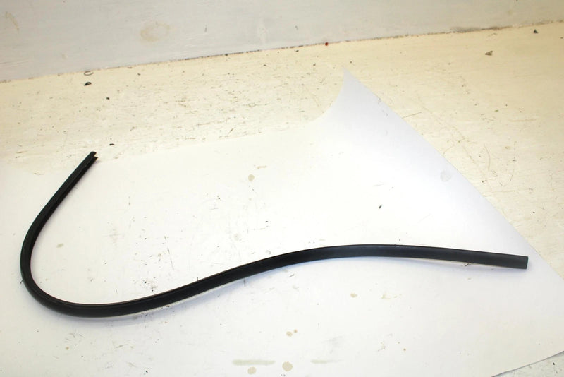 1996 Sea-doo Gti Oem Rear Bumper Trim 291000625 JS18
