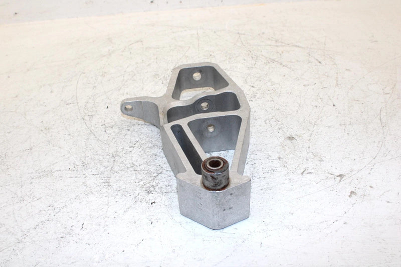 2013 Polaris 600 Rush Pro R Oem Left  Steering Knuckle 1823801 SP29