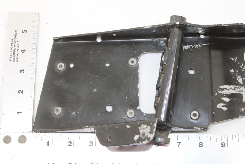 2004 Polaris 550 Classic Edge Oem Right Trailing Arm Mount 2202598 SP215