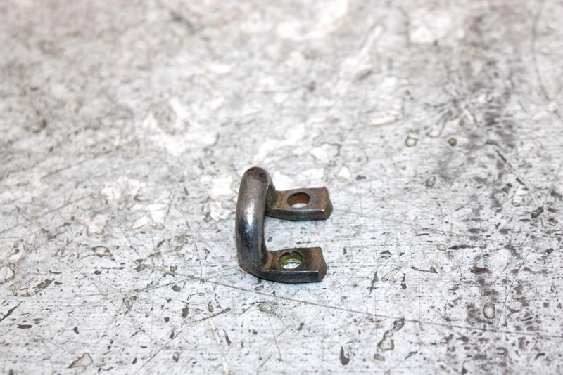 2006 Polaris Sportsman 500 Oem Box Latch Bracket 5252765 AP186