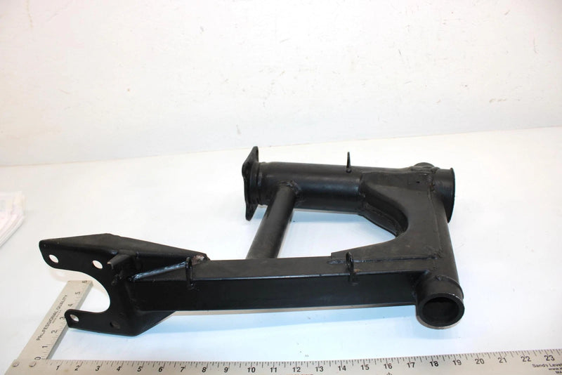 02 Yamaha  Bear Tracker 250 2wd Yfm250xp Oem Rear Swingarm 4XE-F2110-00-00 AY18