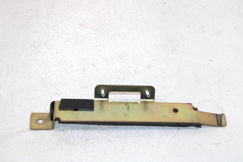 09 Polaris Switchback 600 Dragon Oem Upper Battery Tray Box 1015168 1016727 SP9