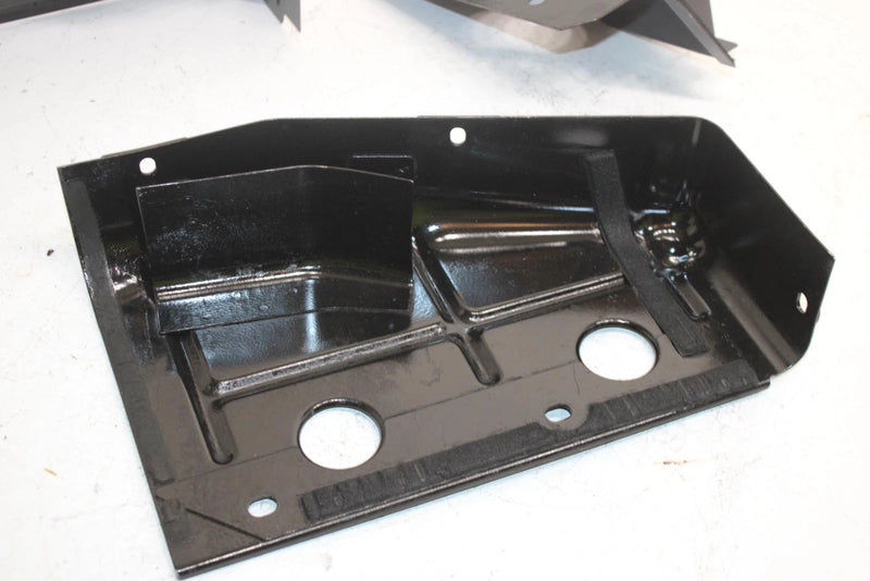 85 Polaris Trail 440 Oem Cylinder Head Shroud Set 30833435 30383219 SPS3