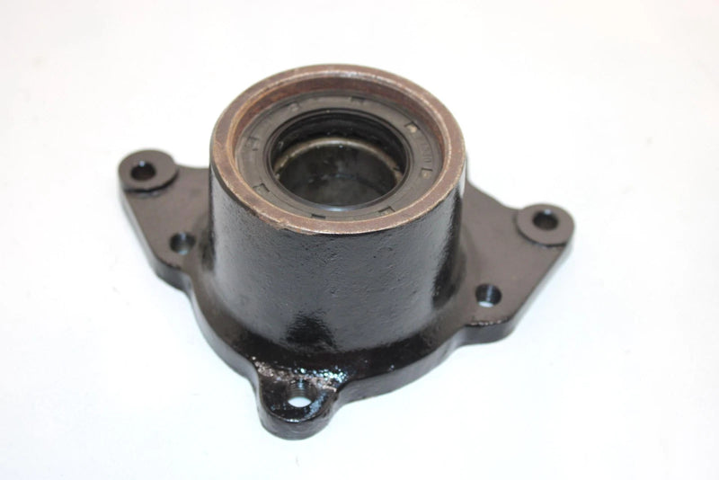 01 Arctic Cat 400 4x4 Oem Right Inner Bearing Housing 0502-682 AA0