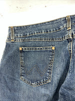 New Women’s Wrangler Low Rise Denim Jeans. 19/20x34 K-9