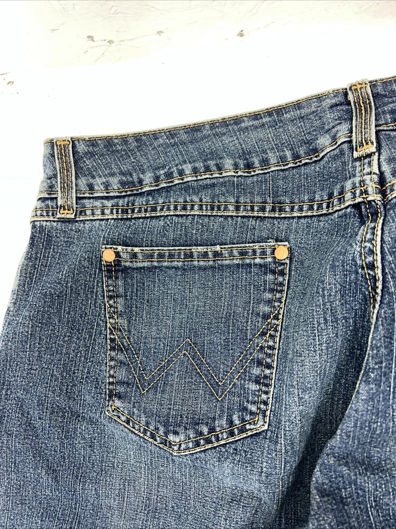 New Women’s Wrangler Low Rise Denim Jeans. 19/20x34 K-9